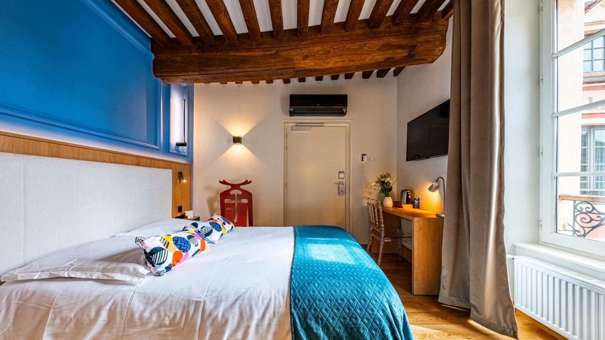 Logis Hotel De La Cote D'or Semur-en-Auxois Buitenkant foto
